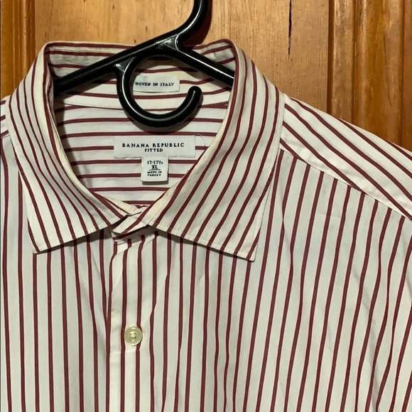 Fitted banana republic red and white pinstripe - Picture 2 of 3
